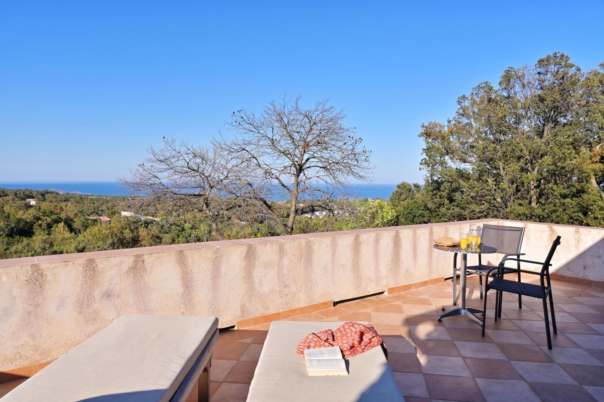 Villa vue mer dans nature protégée, plage à 1,5 km Cervione Exterior foto